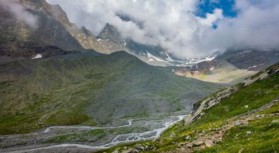 Sach Pass - Mountain Pass